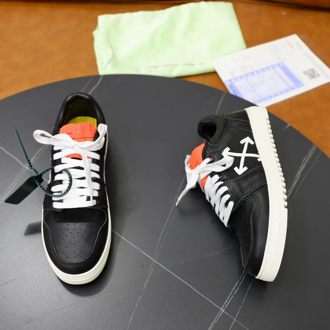 Men's shoes: 462💰💶【off-white】👫 Original one-to-one replica, high-end quality🥳The latest model has not been listed on the official website yet, the top version. Fabric: Imported original leather splicing Lining: Imported breathable mesh Outsole: Original rubber soft, light and wear-resistant Outsole Male 38-44 (customized for 45 and 46)